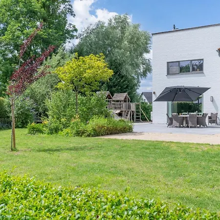 Ruime Woning Met Grote Omheinde Tuin Holiday home *